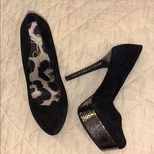 Jessica Simpson Black Suede Heels